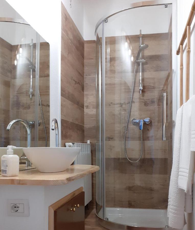 Vicolo Del Nido B&B Paderno Franciacorta Dış mekan fotoğraf